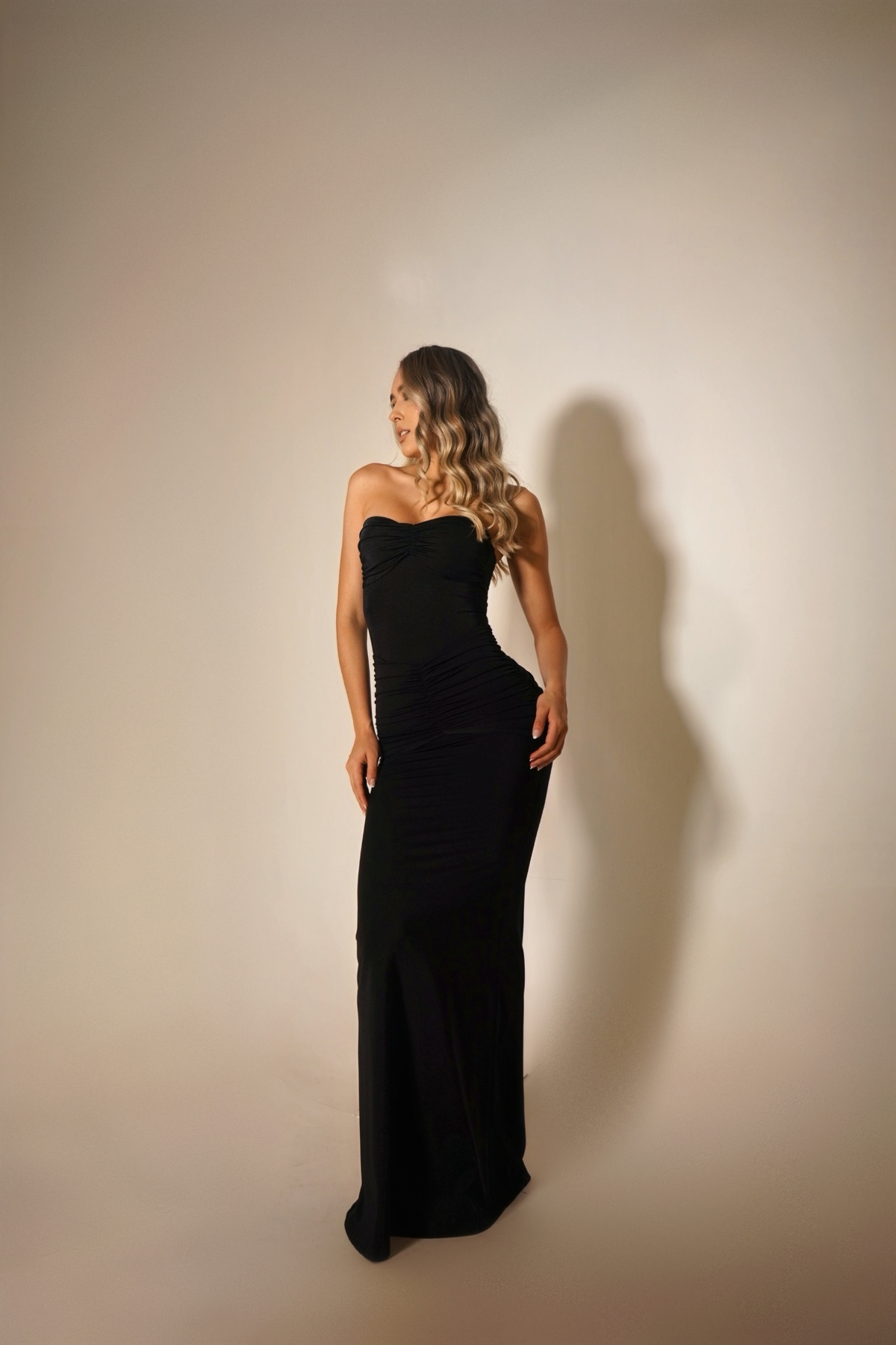 VESTIDO MONACO